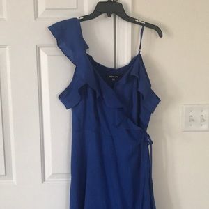 Woman’s dress size XL